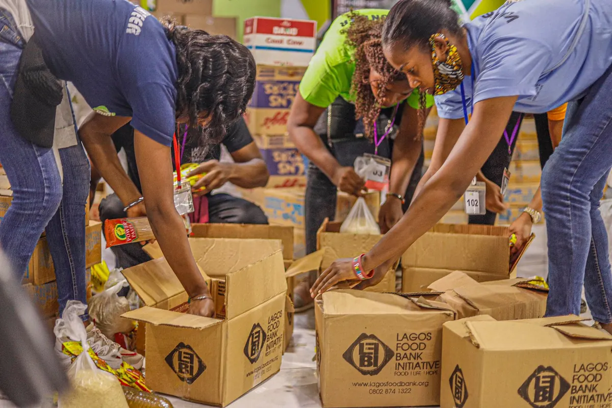 Community Pantry vs. Food Bank: Key Differences and How They Work Together